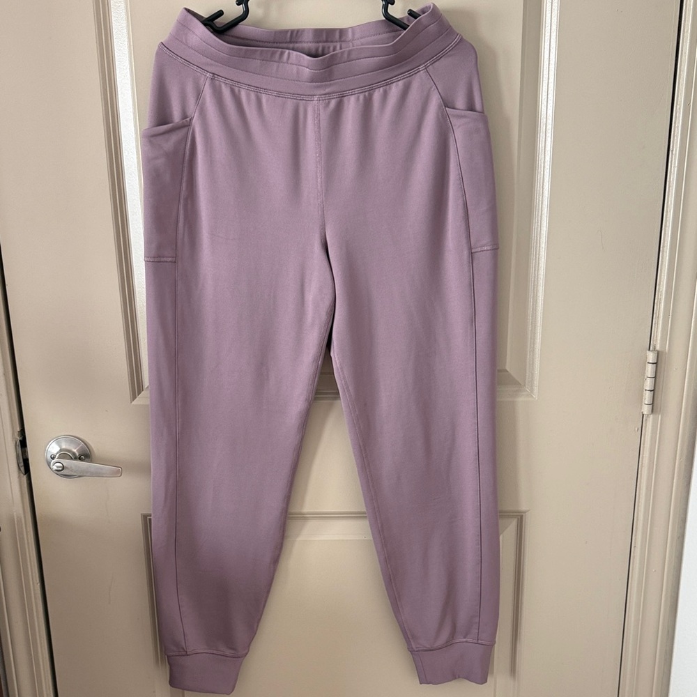 Lavender Fabletics Joggers
